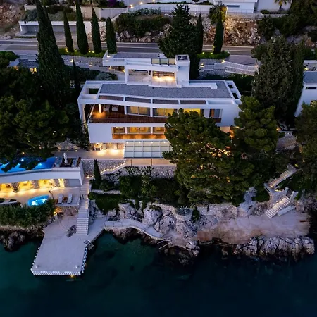 Villa Vila Adria *